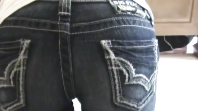 Guy masturbates cum in schoolgirl clothes, a spicy twist on a classic