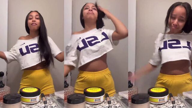 Random nipslips from girls on Tiktok during streaming