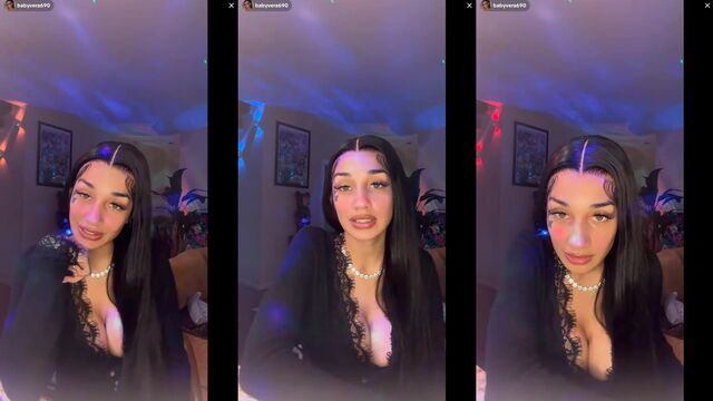 Big tits beauty b4byv3r4690 shows cleavage on TikTok live