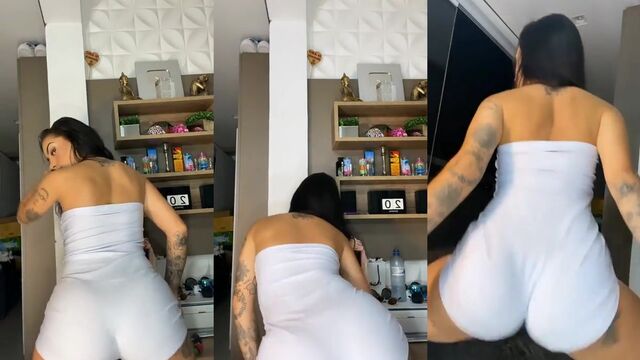 A hot Brazilian babe shows off her ass and gets fucked hard in a steamy Brazzers scene