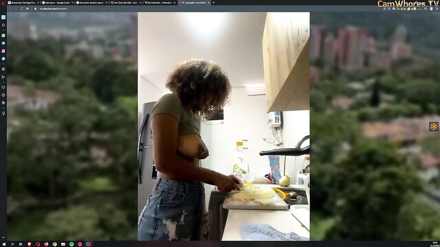 Hot Columbian girl Joha_Taylor gets her pussy filled with a dildo