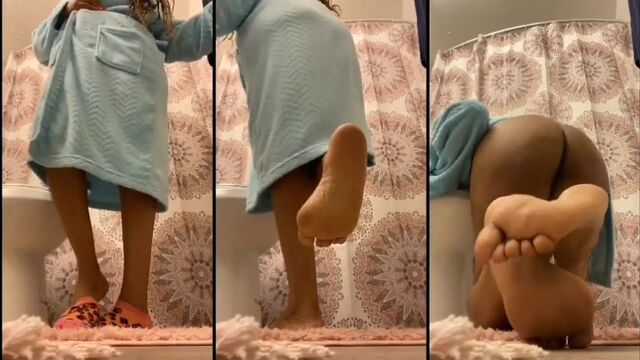 Ebony feet JOI with a thick black sole