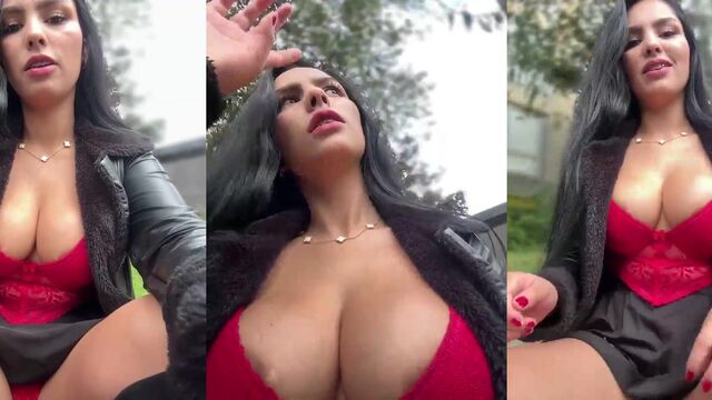 Thick Latina alternative girl gets fucked on cam