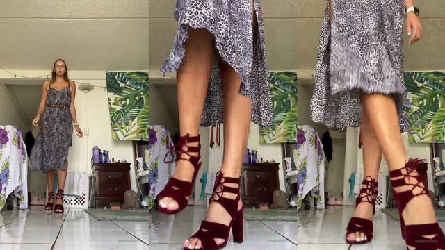 Giantess with big feet and long slender soles crushing everything
