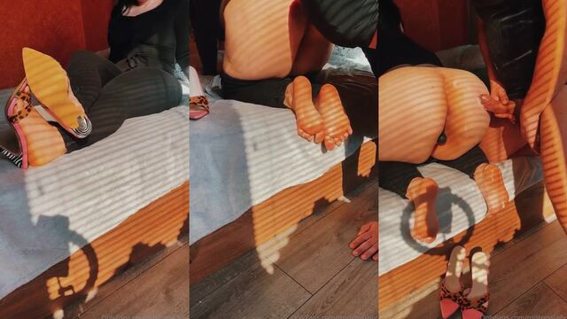 Foot-fetish and ass-worship with a hot brunette babe