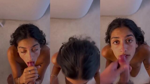 Indian teen gets her pussy messed up after giving a blowjob