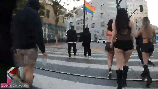 Short shorts and rave Asian in candid ass shot