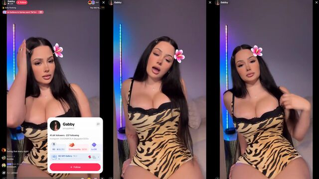 A fat woman shows her ass during a TikTok live broadcast