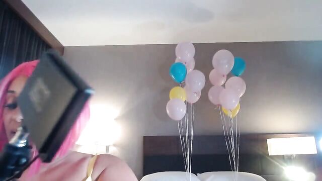 Asian JayLa LIVE Show On Manyvids ( Google JayLa Inc)