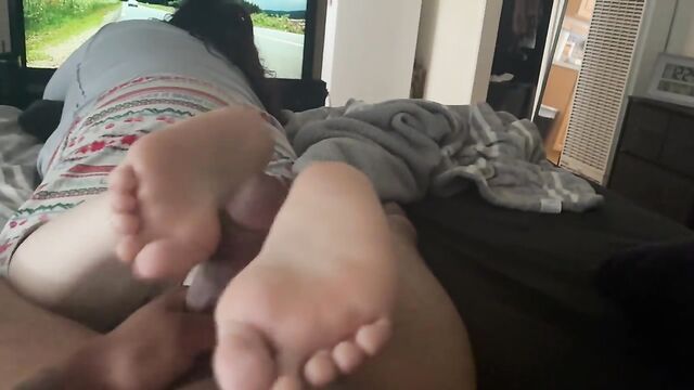 The hottest footjob with sexy Guam girl Lujan ever