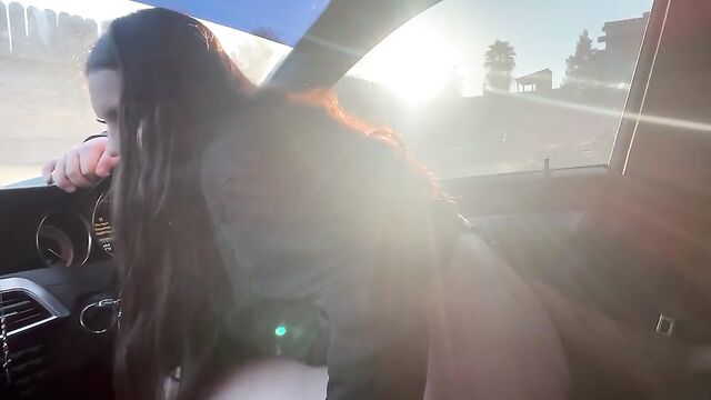 Brunette teen gets roughly fucked in the car, just like in many other wild carsex videos