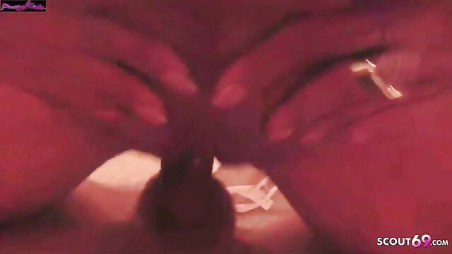 German cougar MILF Katie Pears gets her asshole gapped