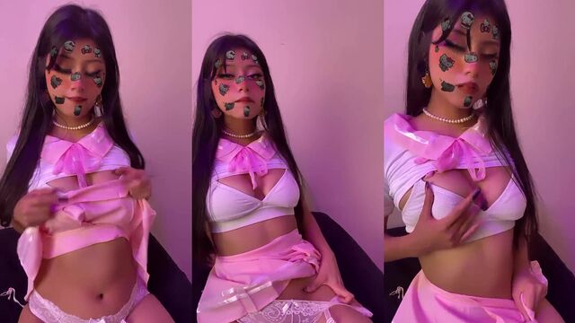 My girlfriend dressed as a colegiala is very naughty pt2