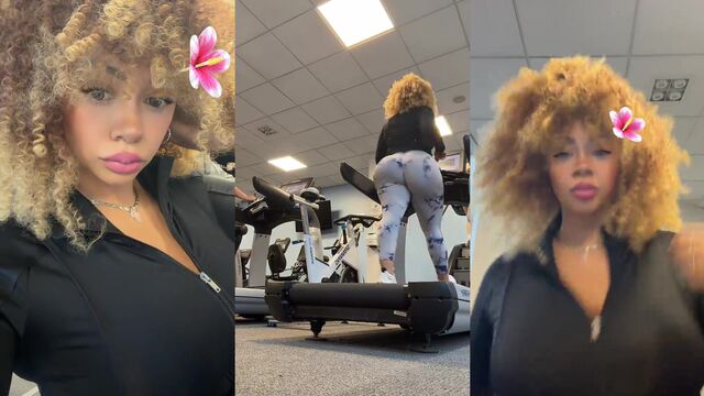 Pumping my ass at the gym with oil and legs