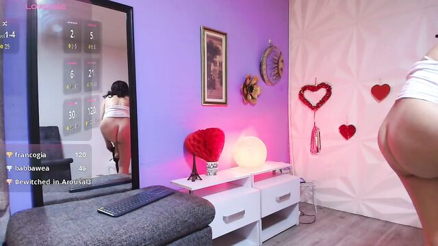49 yo girl from Colombia Missellien enjoys intimate moments in a passionate encounter
