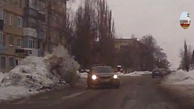 ДТП Елец. Таксист и сугроб
