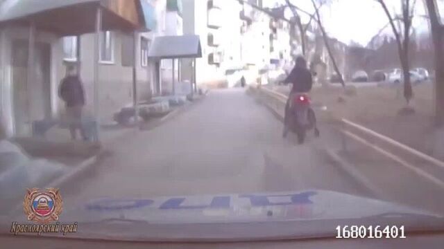 В Курагинском районе привлекли к ответственности мать, допустившую несовершеннолетнего сына к управлению мопедом
