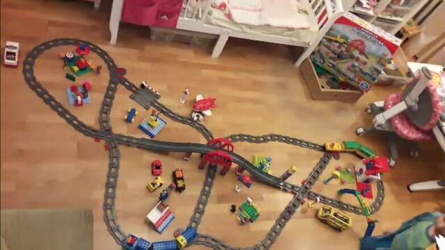 Железная дорога Lego Duplo (Лего Дупло) и HUI MEI (качественный китайский аналог)