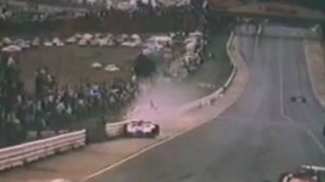 Tom Pryce (UK) fatal crash (death) on March 5, 1977 at South African Grand Prix