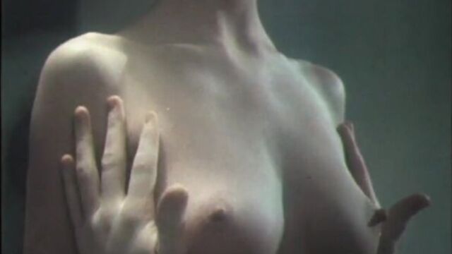 Инга Ильм голая в фильме "Глаза" (1992, Валентин Ховенко)