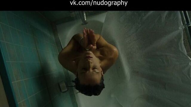 Америка Оливо (America Olivo) голая в фильме "Никто не выжил" (No One Lives, 2012, Рюхэй Китамура)