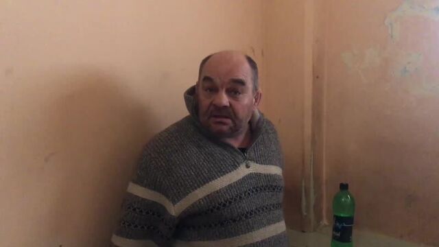 Пьяный мужик ударил 11-летнюю школьницу из-за издевательств над ним, Белый Яр